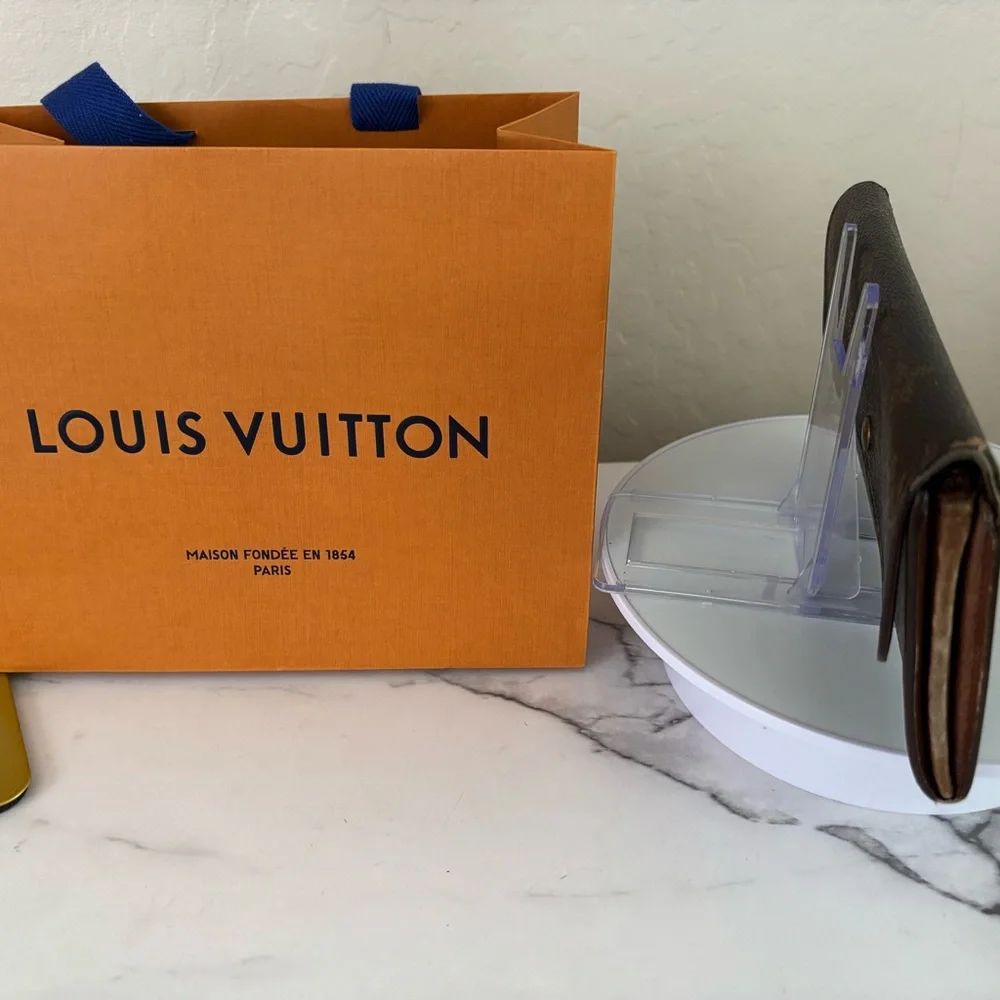 Louis Vuitton Brown Sarah Monogram LongWallet